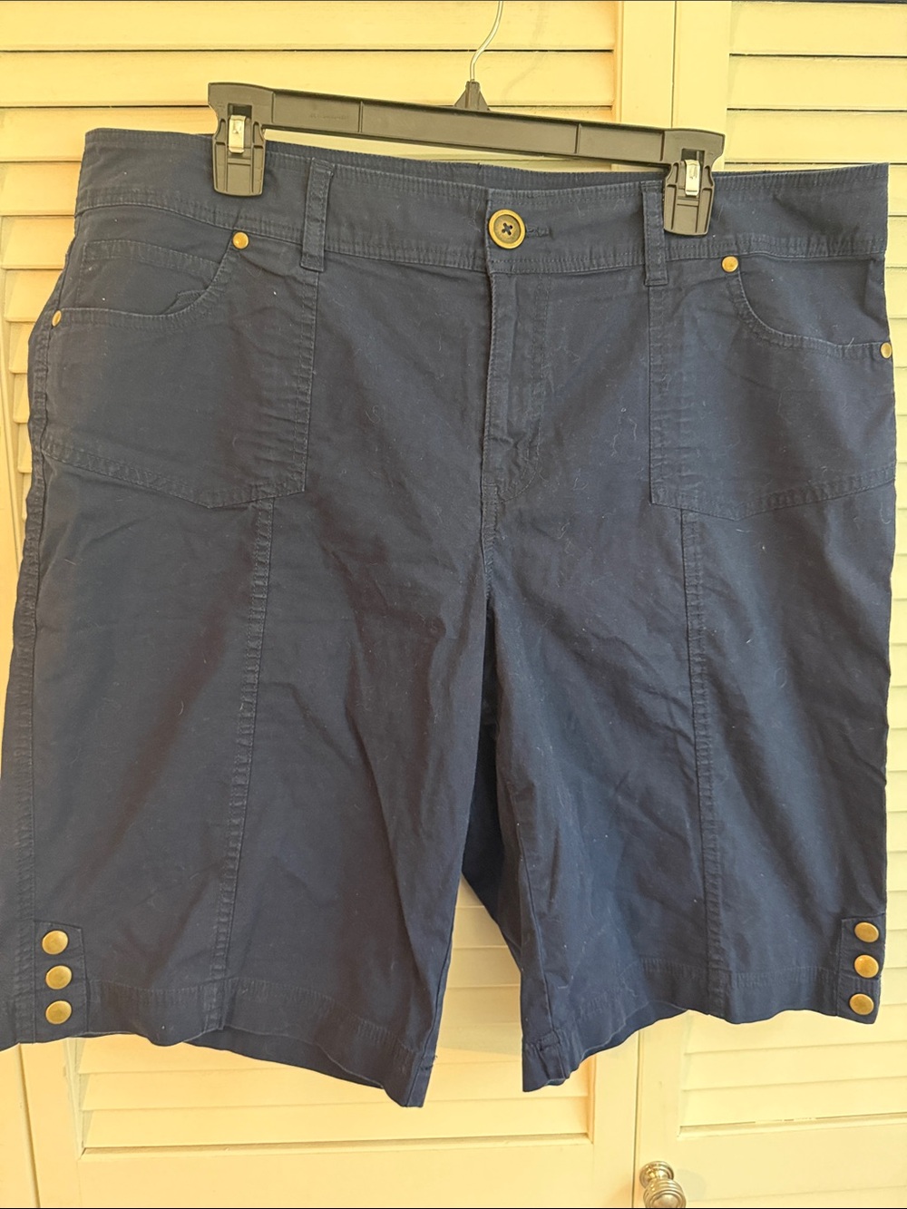Kim Rogers Navy Cargo Bermuda Shorts SZ 16